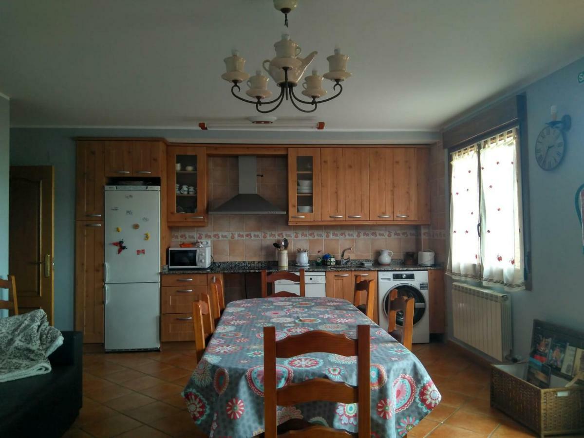 Apartament Vivienda Turistica San Martin Sotés Zewnętrze zdjęcie